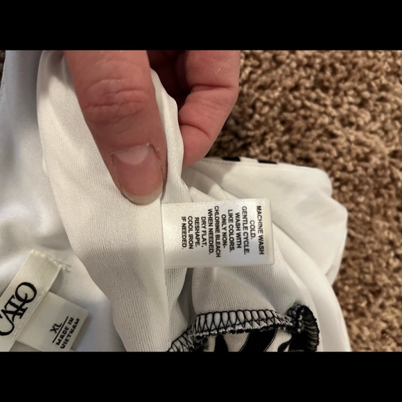 Cato XL Dress - Picture 8 of 9